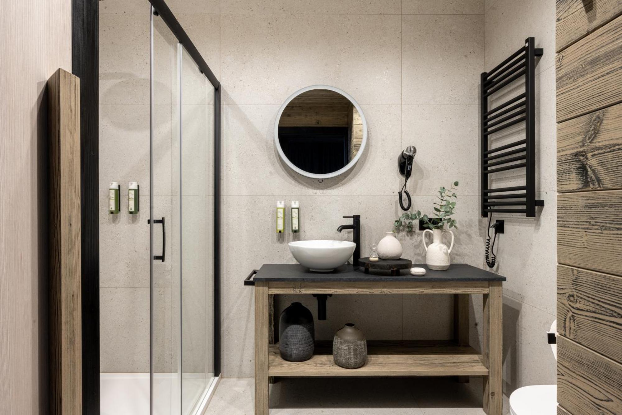 Montini - Wybrane Domki Z Jacuzzi โคเนียคูฟ ภายนอก รูปภาพ